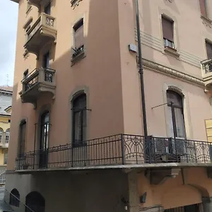 apartment-stazione.italymilanhotels.net/