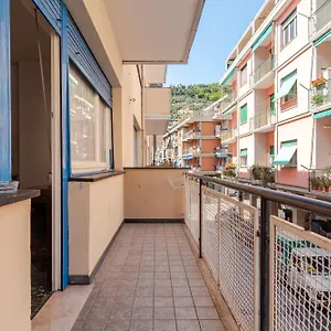 https://stylish-2bedroomcentro-storico.hotelitalianriviera.com